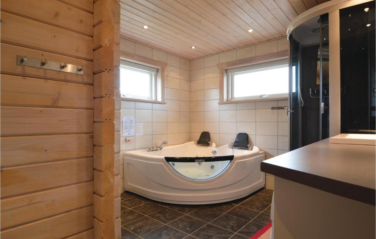 3 Bedroom Cozy Home In Hemmet Extérieur photo